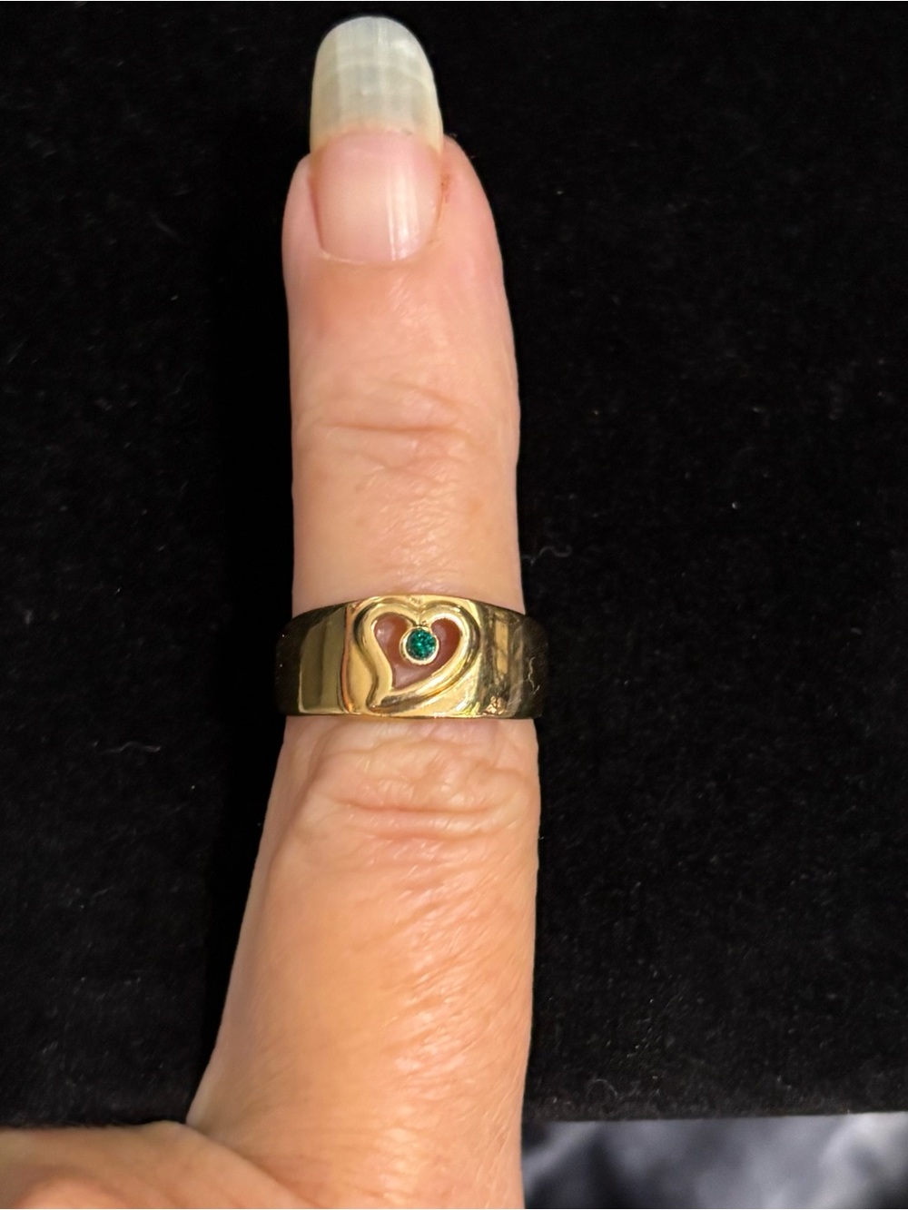 Vintage Avon Gold-Tone Heart Ring with Green Birthstone